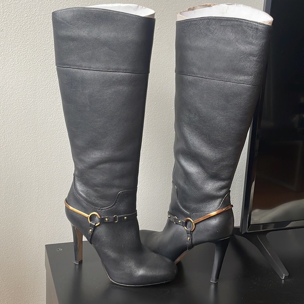 Beautiful ISOLA Boot - Picture 3 of 14
